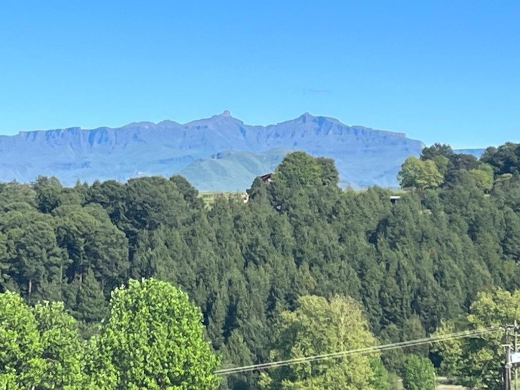 Sunset View Self Catering Cottage Underberg Extérieur photo