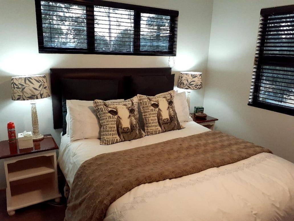 Sunset View Self Catering Cottage Underberg Chambre photo